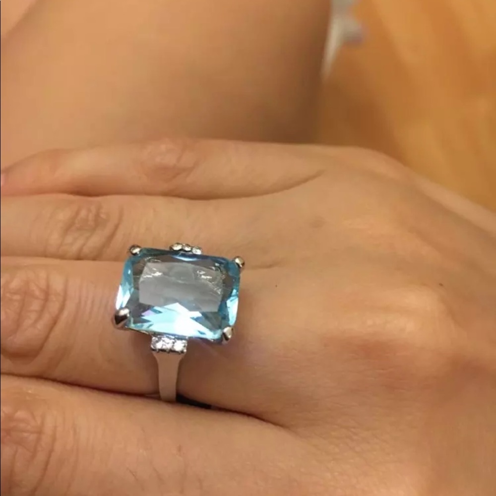 New Luxury Big Blue CZ Cubic Zircon Stone Ring - Picture 5 of 5